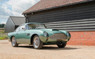 Aston Martin DB 4