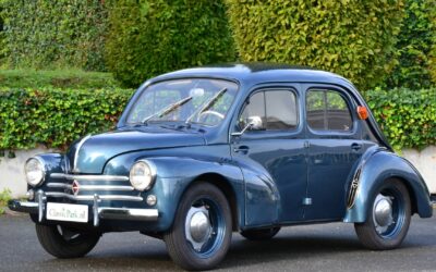 Renault 4CV